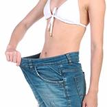 关于减肥的讨论，正在悄悄发生变化。越来越多人不再关心过程，而只关心结果能不能尽快出现。当身体被当成一个需要快速修复的对象，很多选择背后，其实并不是懒惰，而是长期疲惫后的无力感。想瘦，很多时候不是为了健康，而是为了减少自责、比较和被审视的压力。不是某一种方式对不对，而是我们与身体之间，正在变得越来越功利、也越来越疏远的关系。