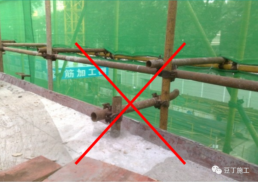 分类1,柔性连墙件一般采