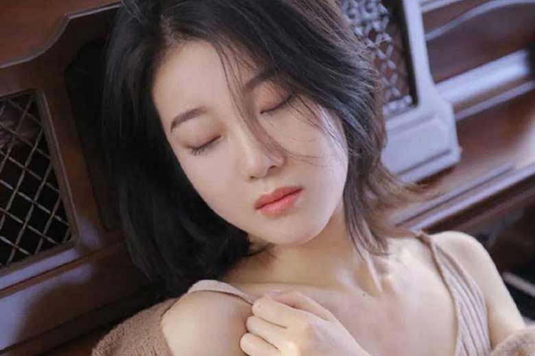 两性关系，愿意给男人当情人的，多半是这3种女人
